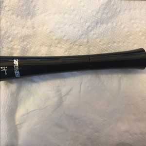 It cosmetics superhero mascara